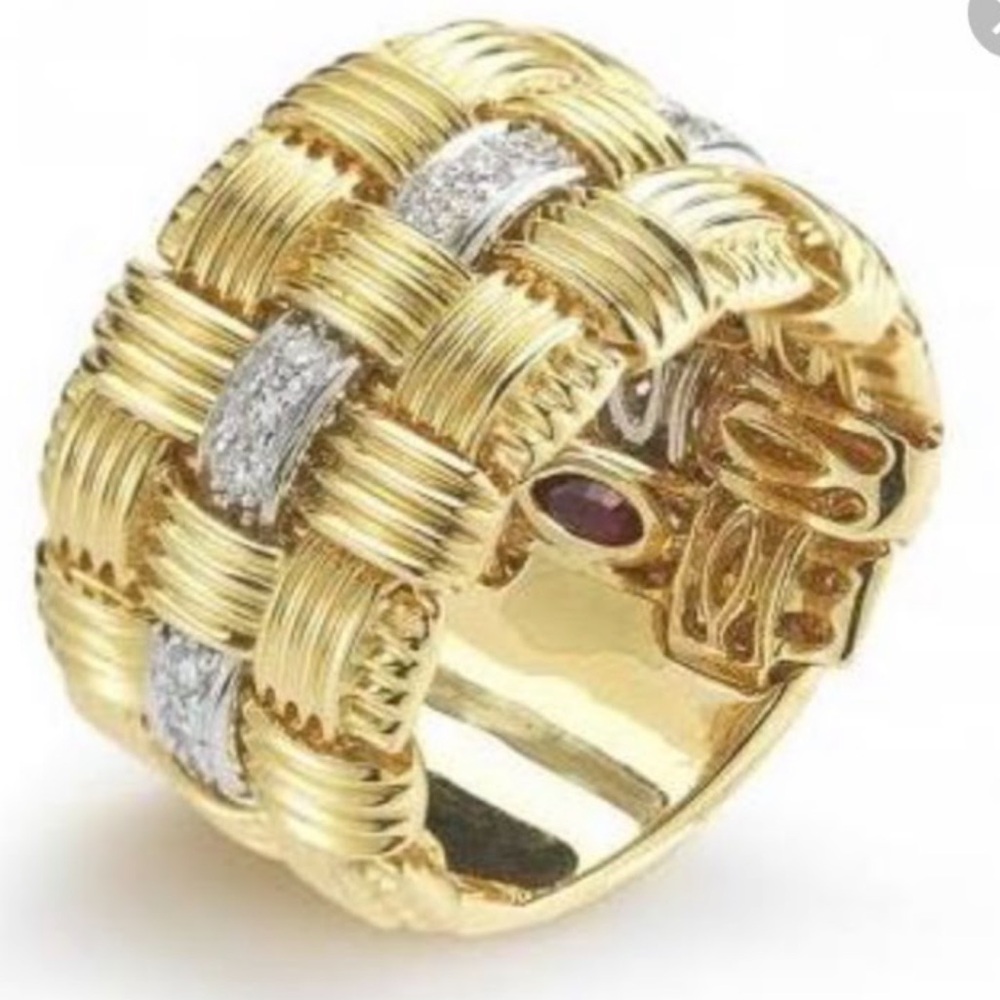Roberto Coin Appasionata 18K gold 
Diamond Flexible Woven Wide Band Ring size 6